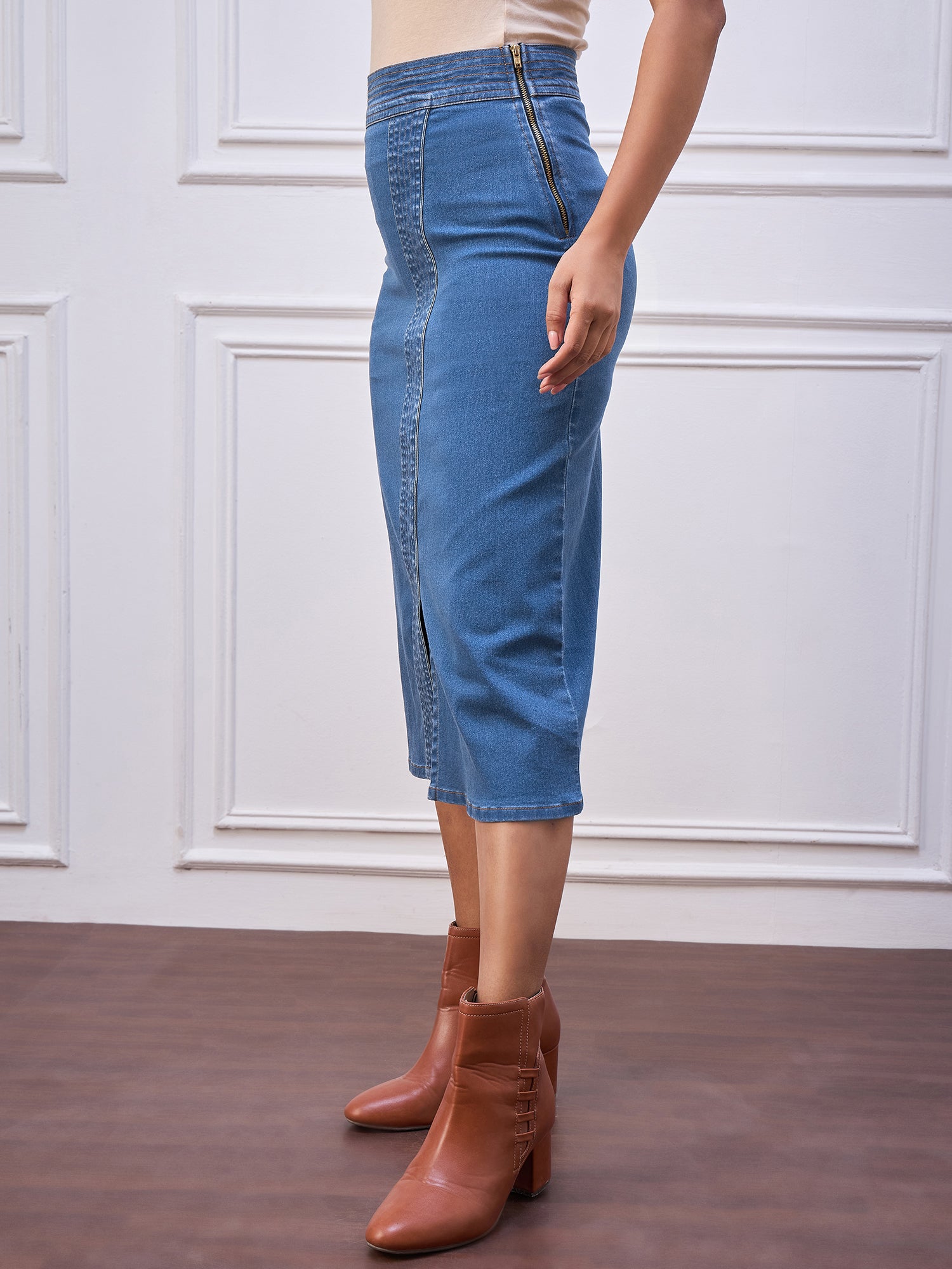 StyleStone Women's Light wash  Denim Skirt with Stitch detail