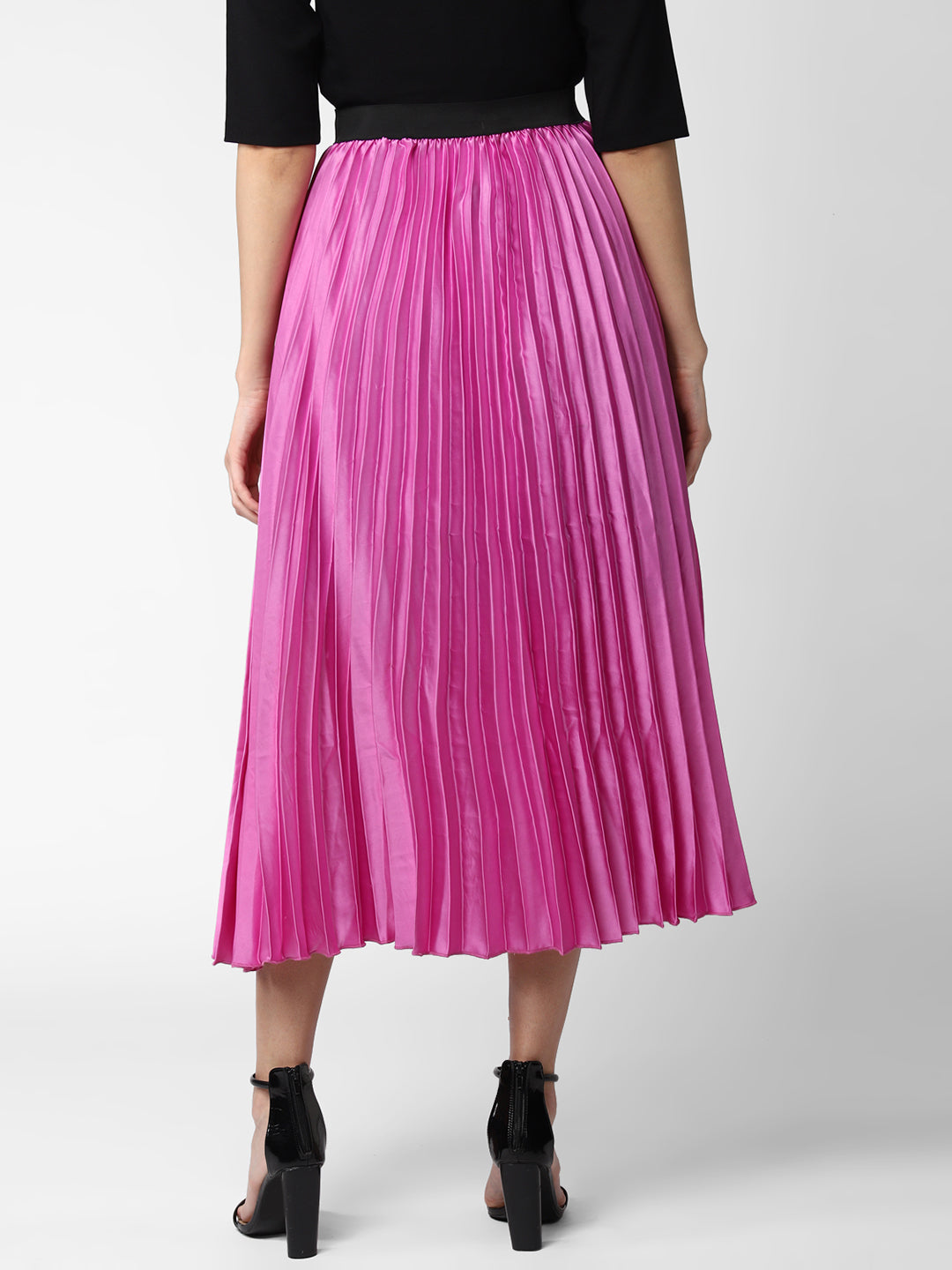 Women's Lavender Satin Pleated Skirt