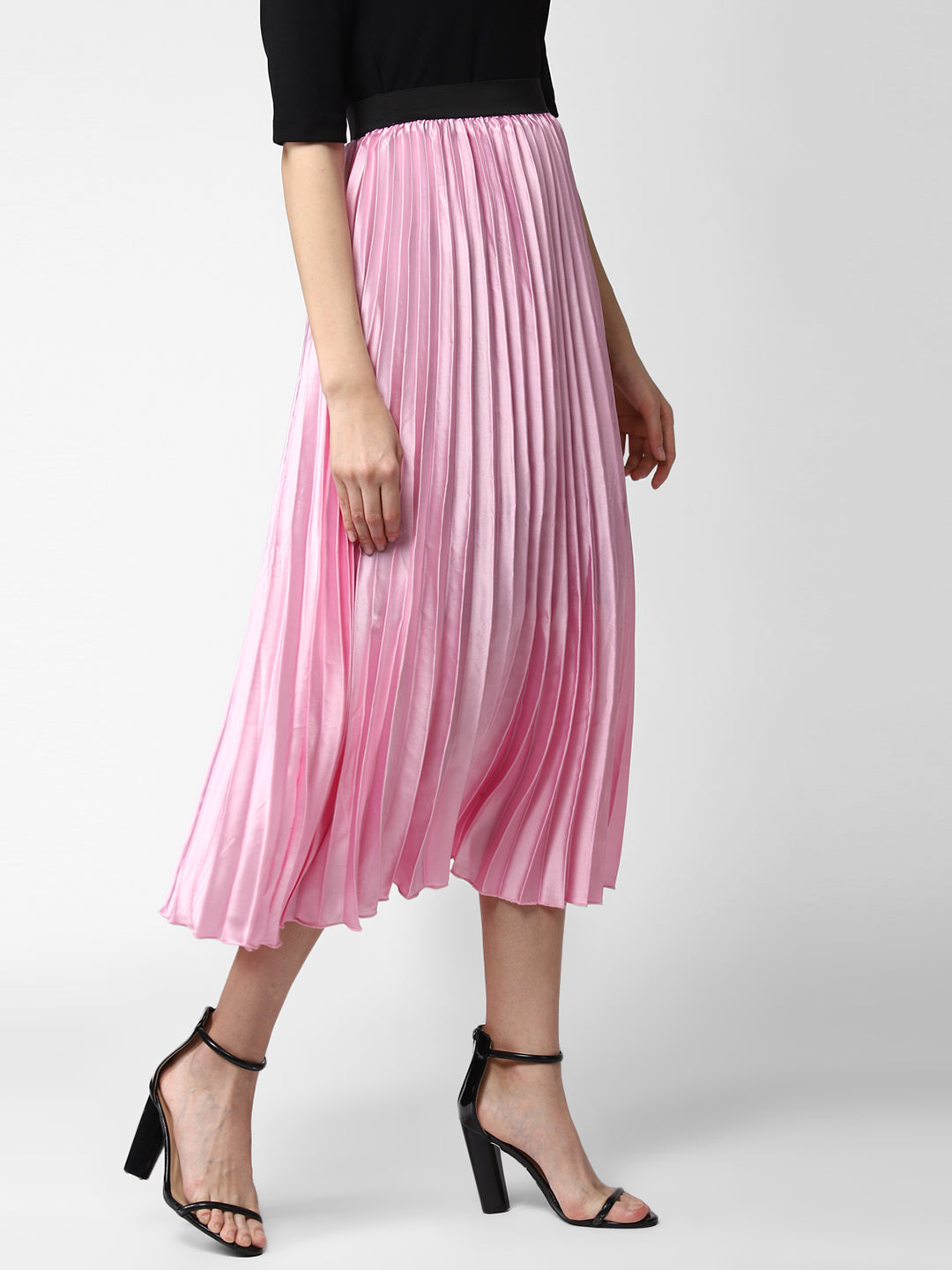 Women's Pink Satin Pleated Skirt