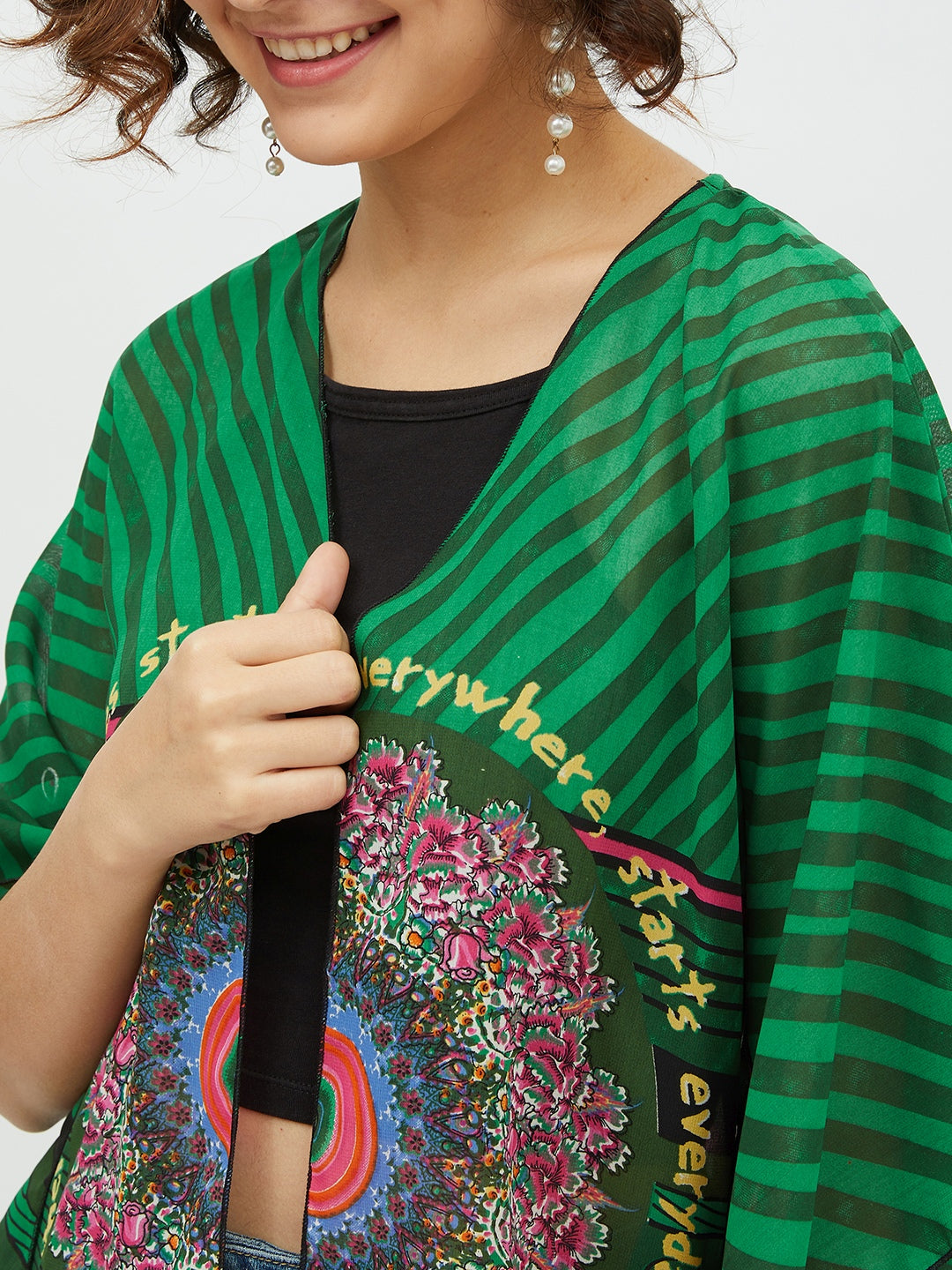 Women's Polyester Georgette Printed Shrug