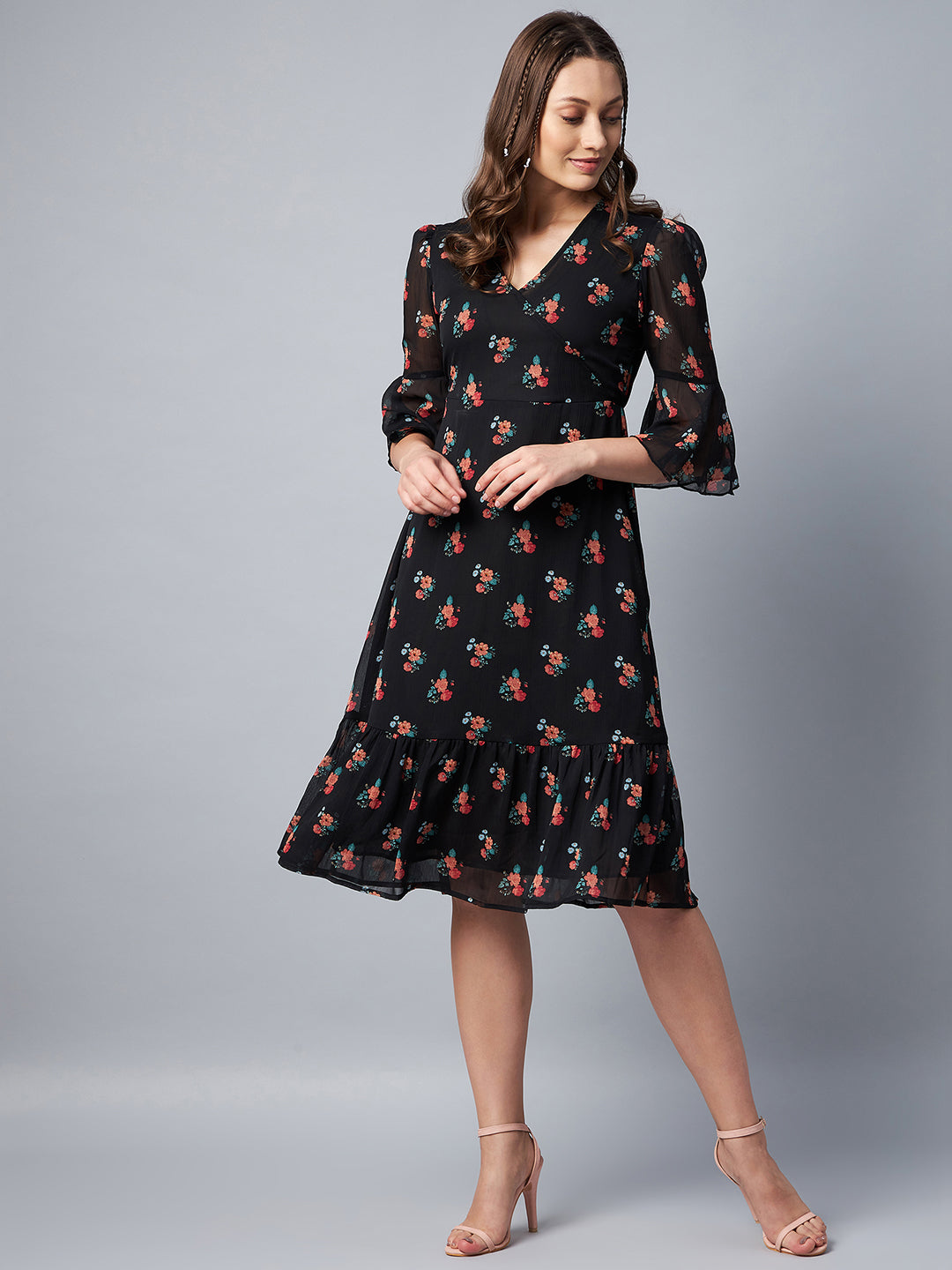 Women's Black Floral Print Bell Sleeve Dress